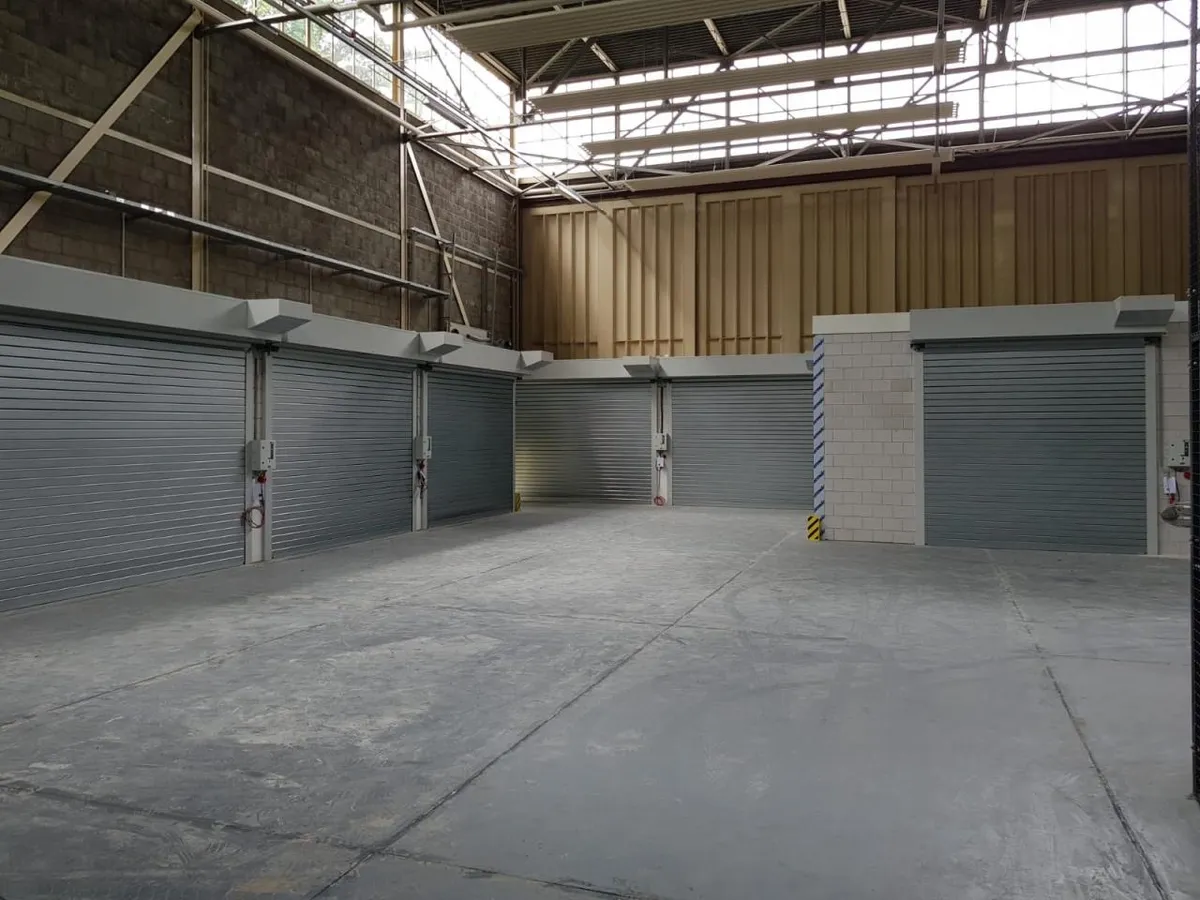 Brandwerende stalen rolluik