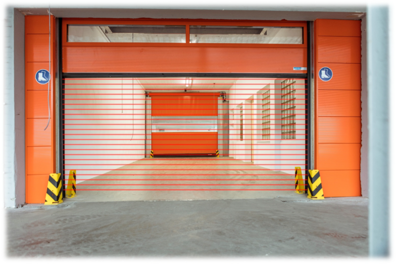 Het veiligheidslichtscherm in snelroldeuren: werking, wetgeving en certificering